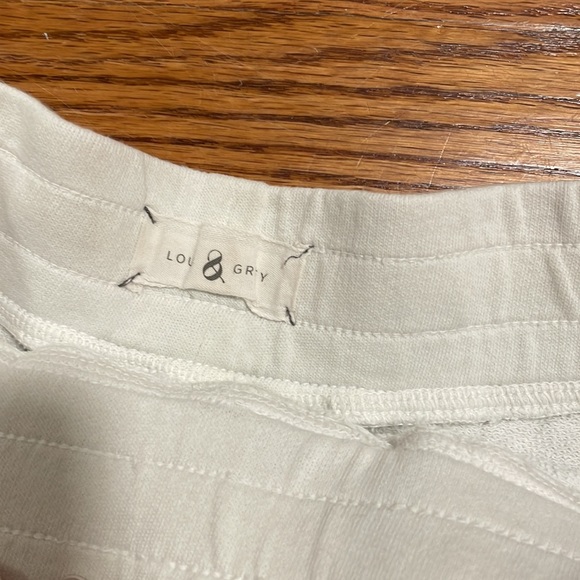 SHORTS SET - Picture 2 of 5